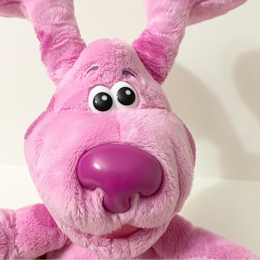 Blues Clues and You Peek A Boo Magenta Interactive Plush Toy - Picture 11 of 17